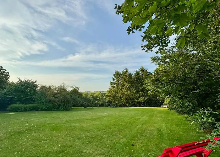 Idyllic Overlooking Svanninge Hills Semesterbostad *